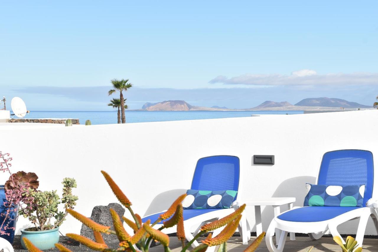 La Belle Vie Villa Famara Dış mekan fotoğraf